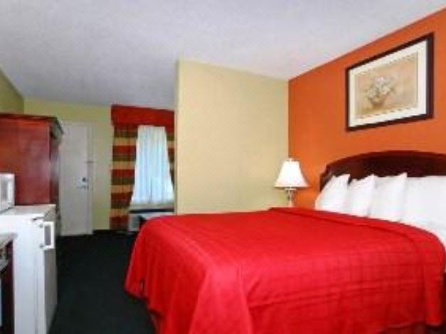 Photo of Bedroom in Albemarle