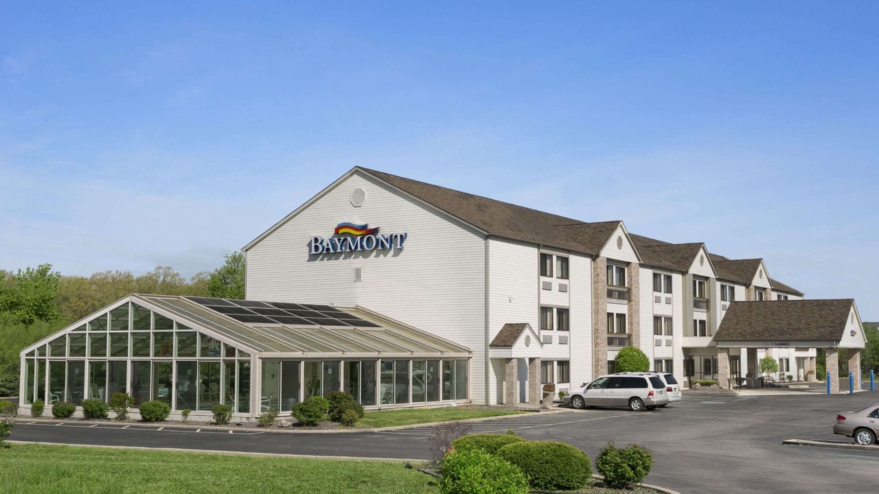 Photo of Buildings in Sullivan