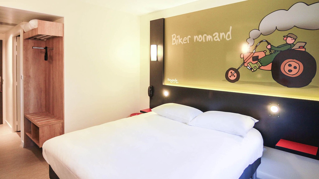 Photo of Bedroom in Flers