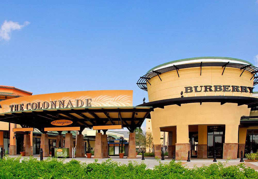 Photo of Buildings in Plantation