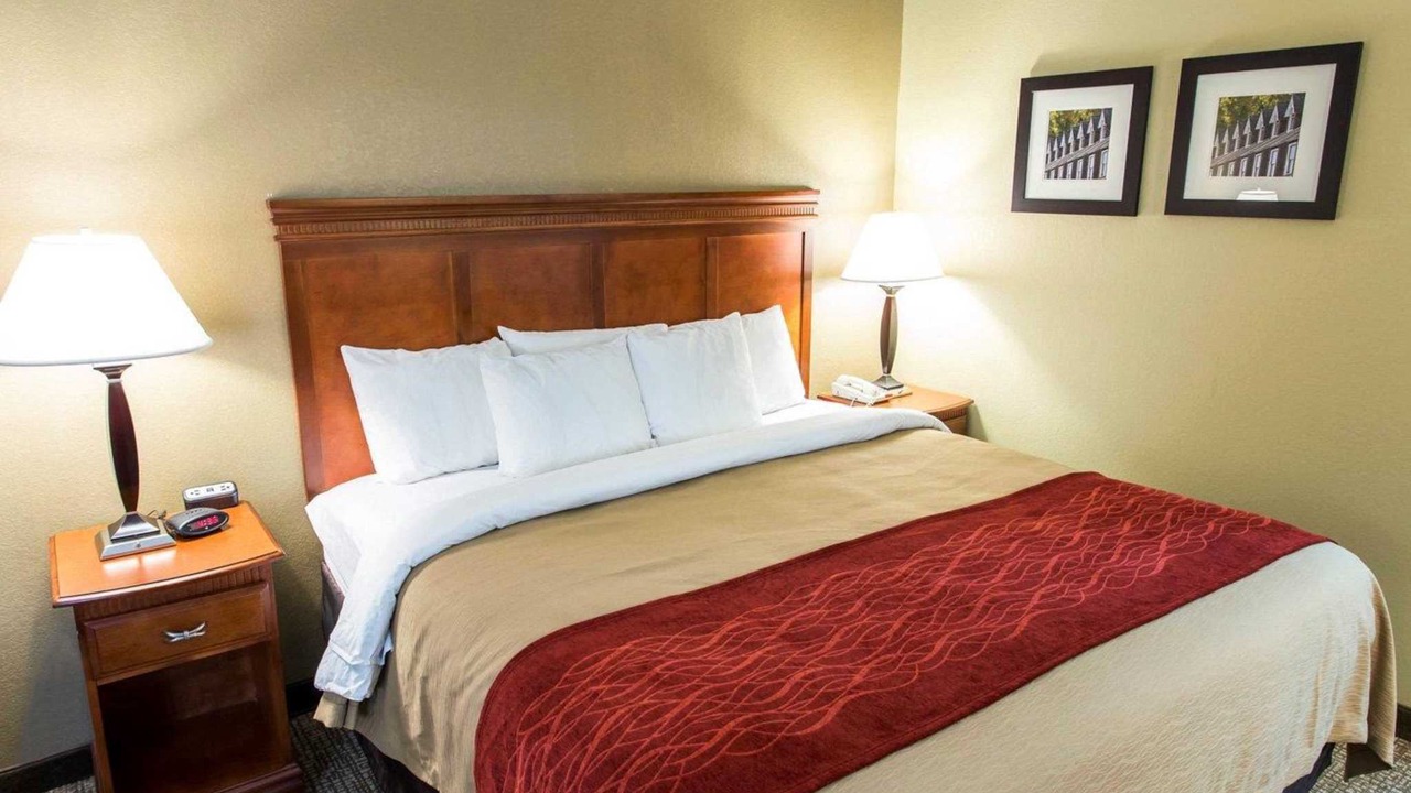 Photo of Bedroom in Opelika