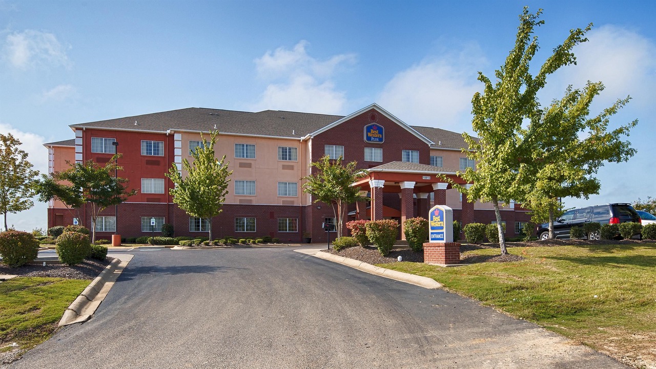 Photo of Buildings in Olive Branch