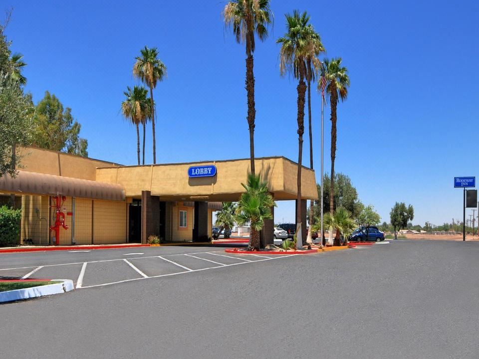 Photo of Buildings in El Centro