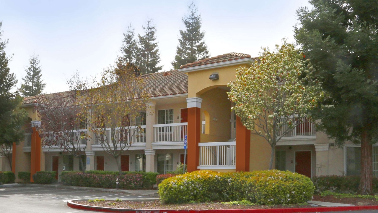 Photo of Buildings in Mountain View