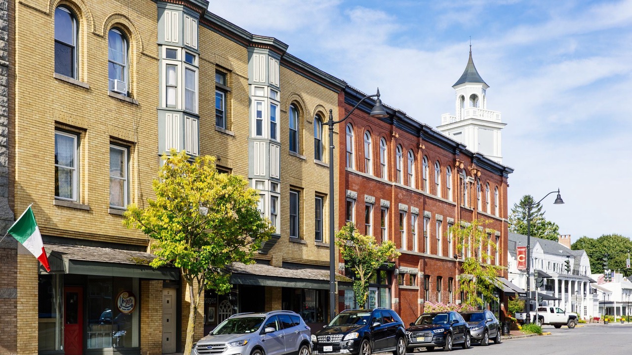 Photo of Buildings in Hamilton