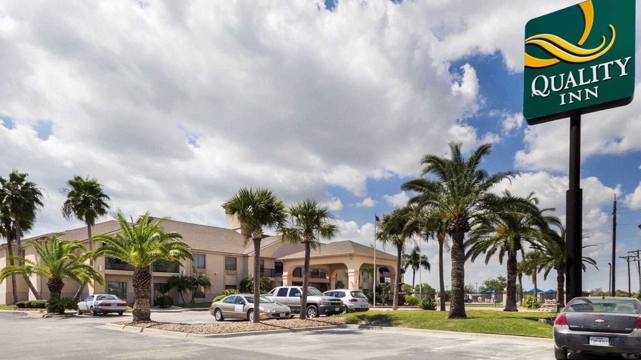 Photo of Buildings in Ingleside
