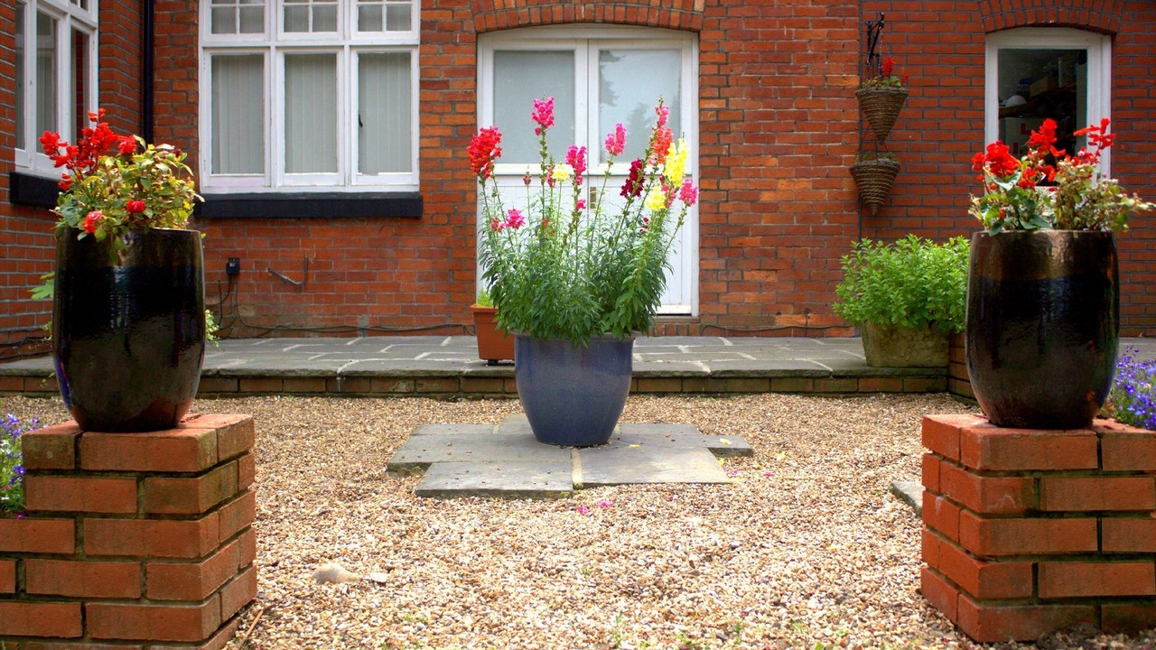 Photo of Others in Horley