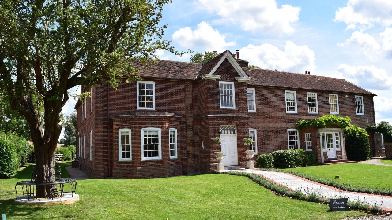 Photo of Buildings in Ramsden Heath