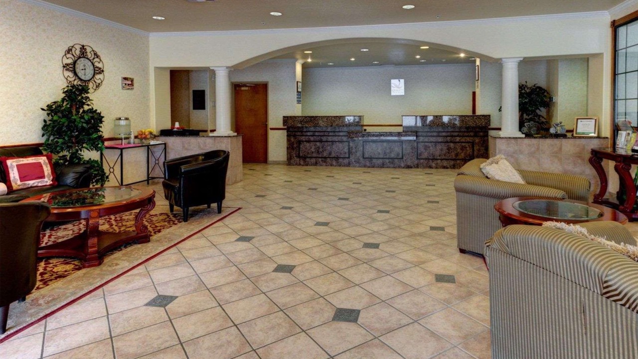 Photo of Livingroom in Glen Rose