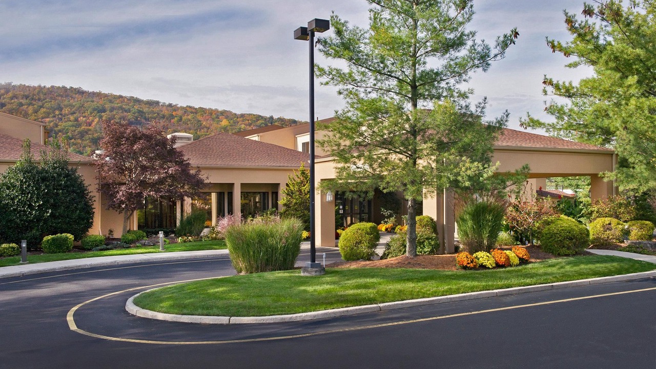 Photo of Buildings in Mahwah