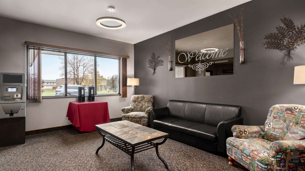 Photo of Livingroom in Brandon