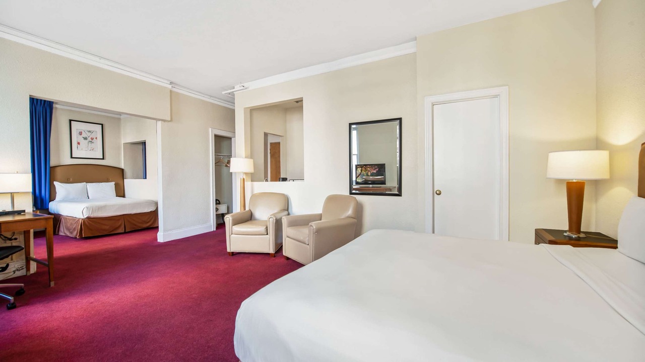 Photo of Bedroom in The Loop