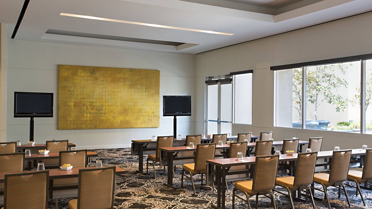 Photo of Livingroom in Westlake
