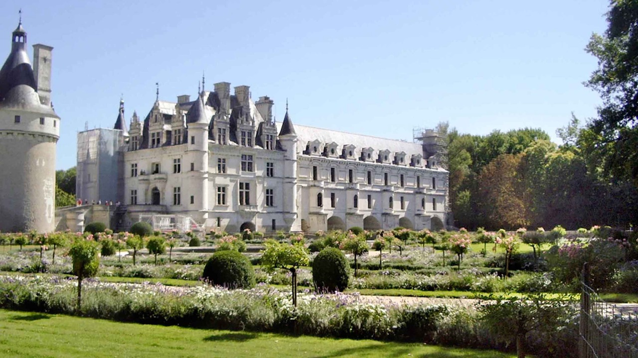 Photo of Buildings in Joue-les-Tours