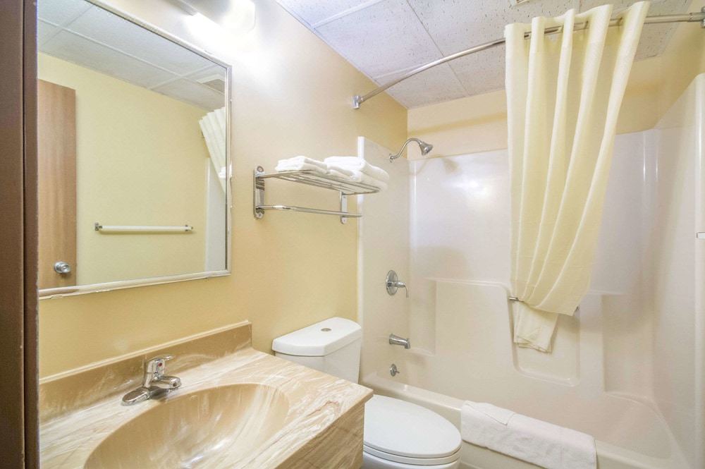 Photo of Bathroom in Lansing
