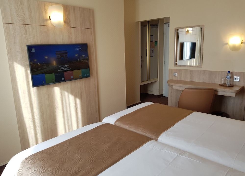 Photo of Bedroom in Quartier de la Plaine-de-Monceaux