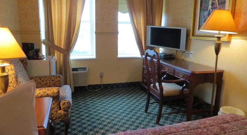 Photo of Livingroom in Montebello