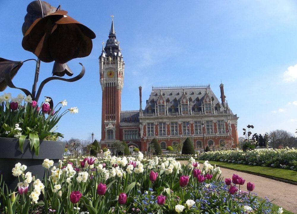 Photo of Buildings in Calais