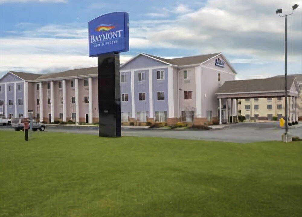 Photo of Buildings in Elizabethtown