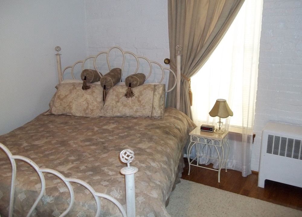 Photo of Bedroom in Tiffin