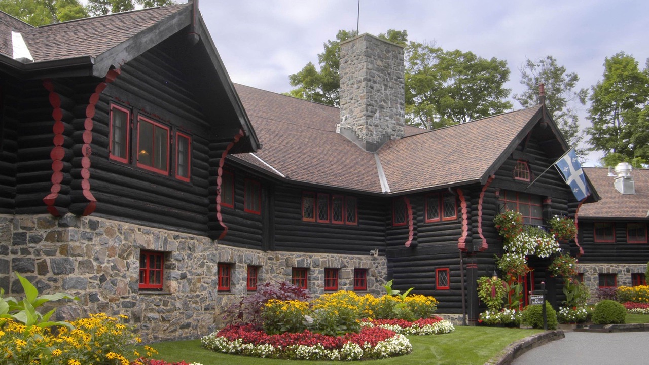 Photo of Buildings in Papineau Regional County Municipality