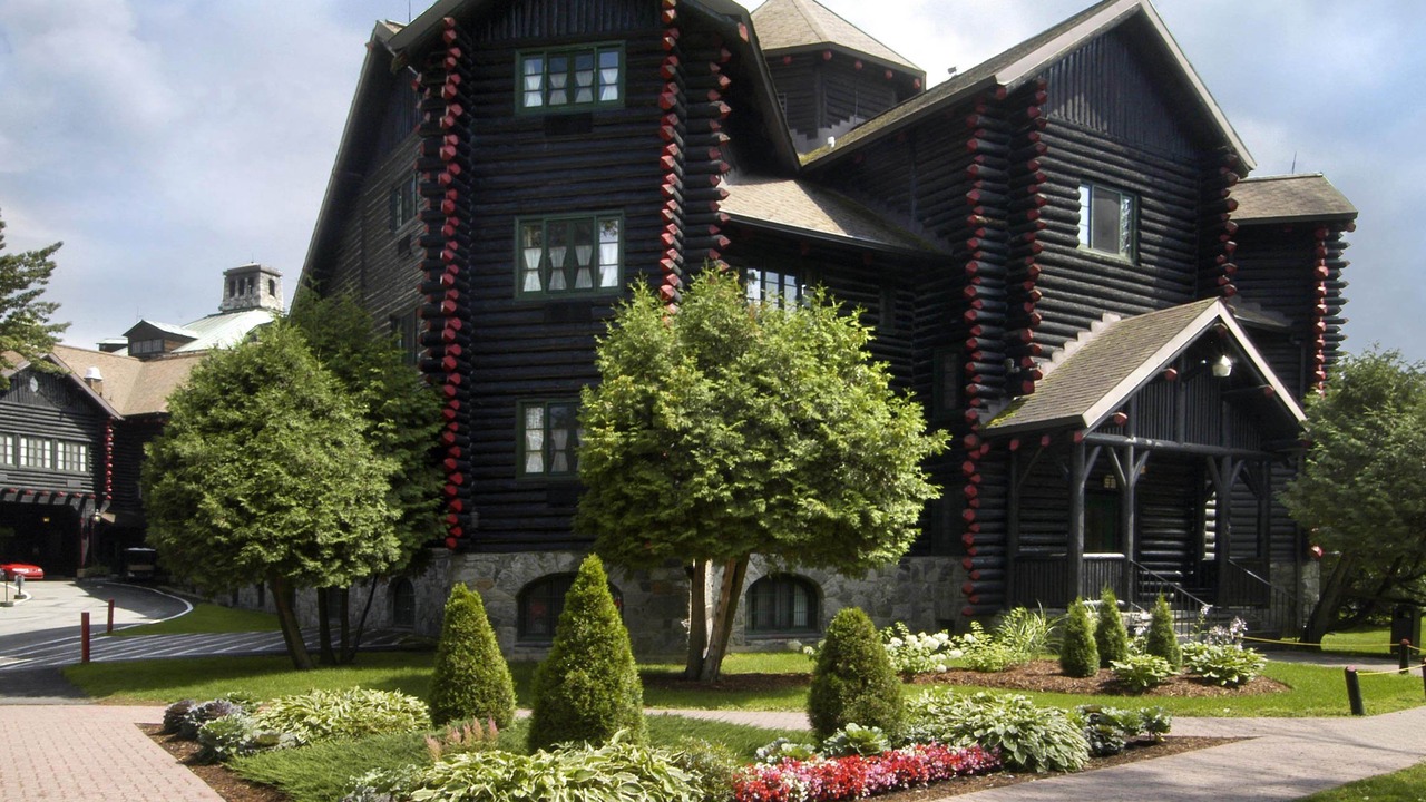 Photo of Buildings in Papineau Regional County Municipality