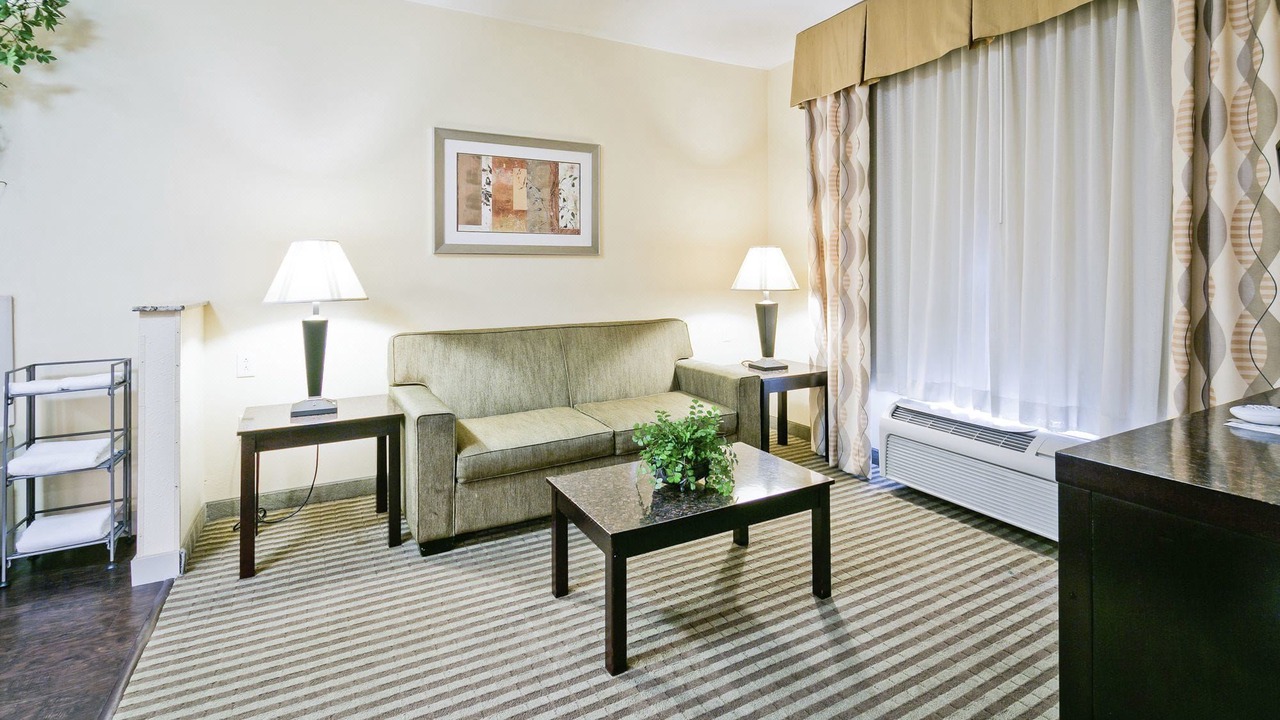 Photo of Livingroom in Carthage