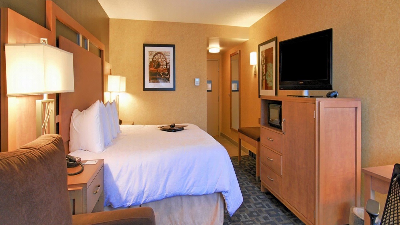 Photo of Bedroom in Clinton