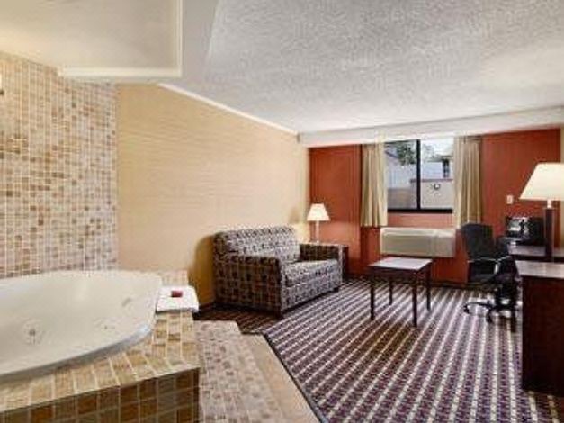 Photo of Livingroom in Fullerton