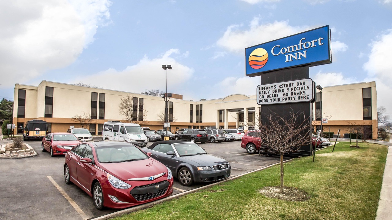 Photo of Buildings in Des Plaines