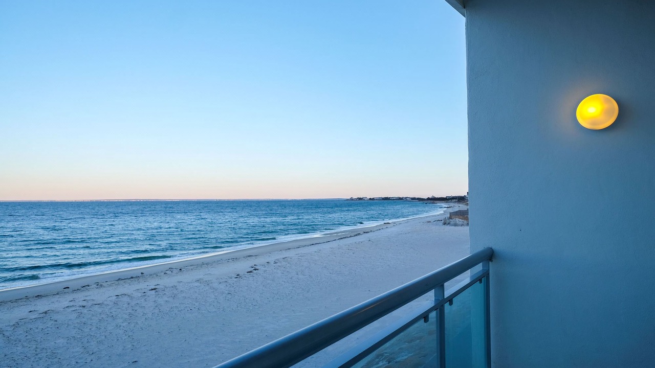 Photo of Others in Silver Beach