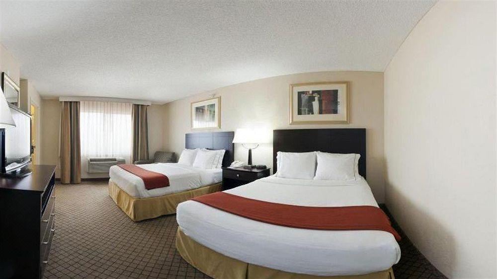 Photo of Bedroom in Green River