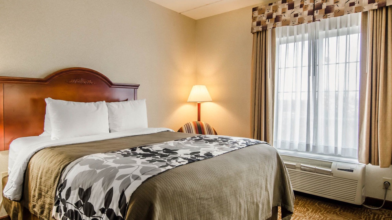 Photo of Bedroom in Springdale