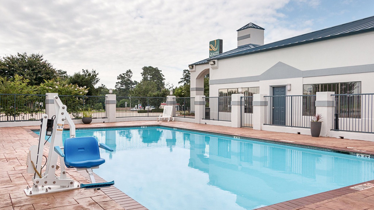 Photo of Outdoor in Carthage