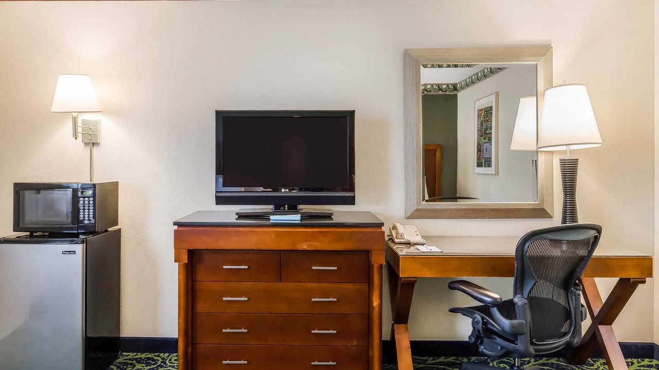 Photo of Livingroom in Lexington