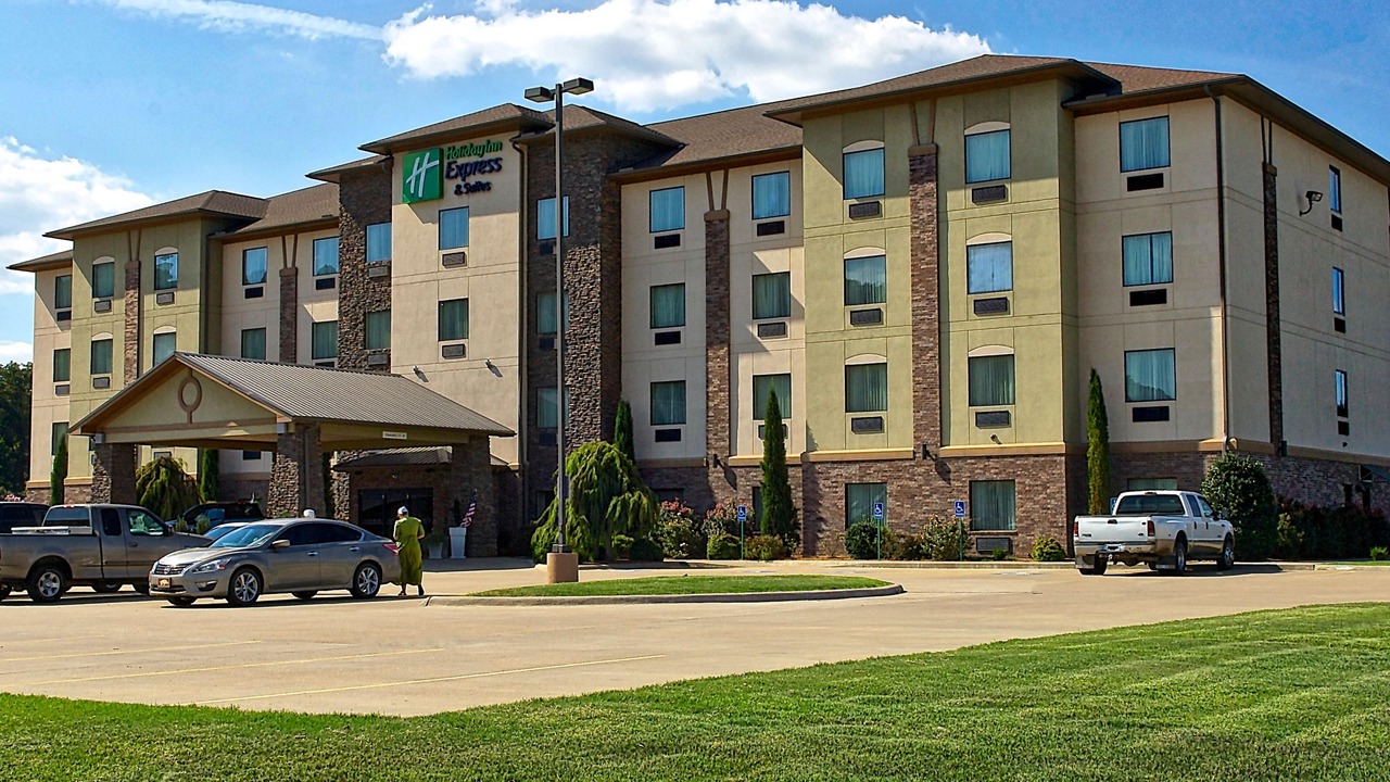 Photo of Buildings in Heber Springs