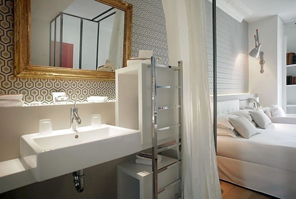 Photo of Bathroom in Quartier de la Plaine-de-Monceaux