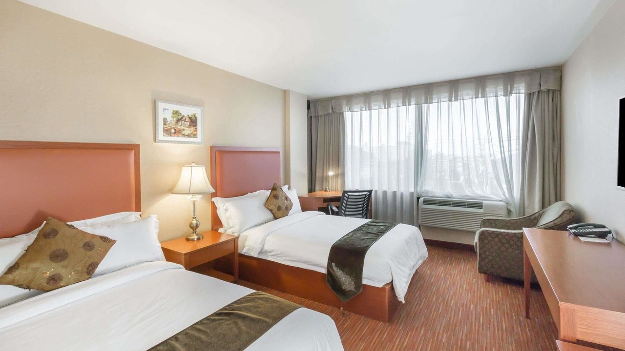 Photo of Bedroom in Flushing Chinatown