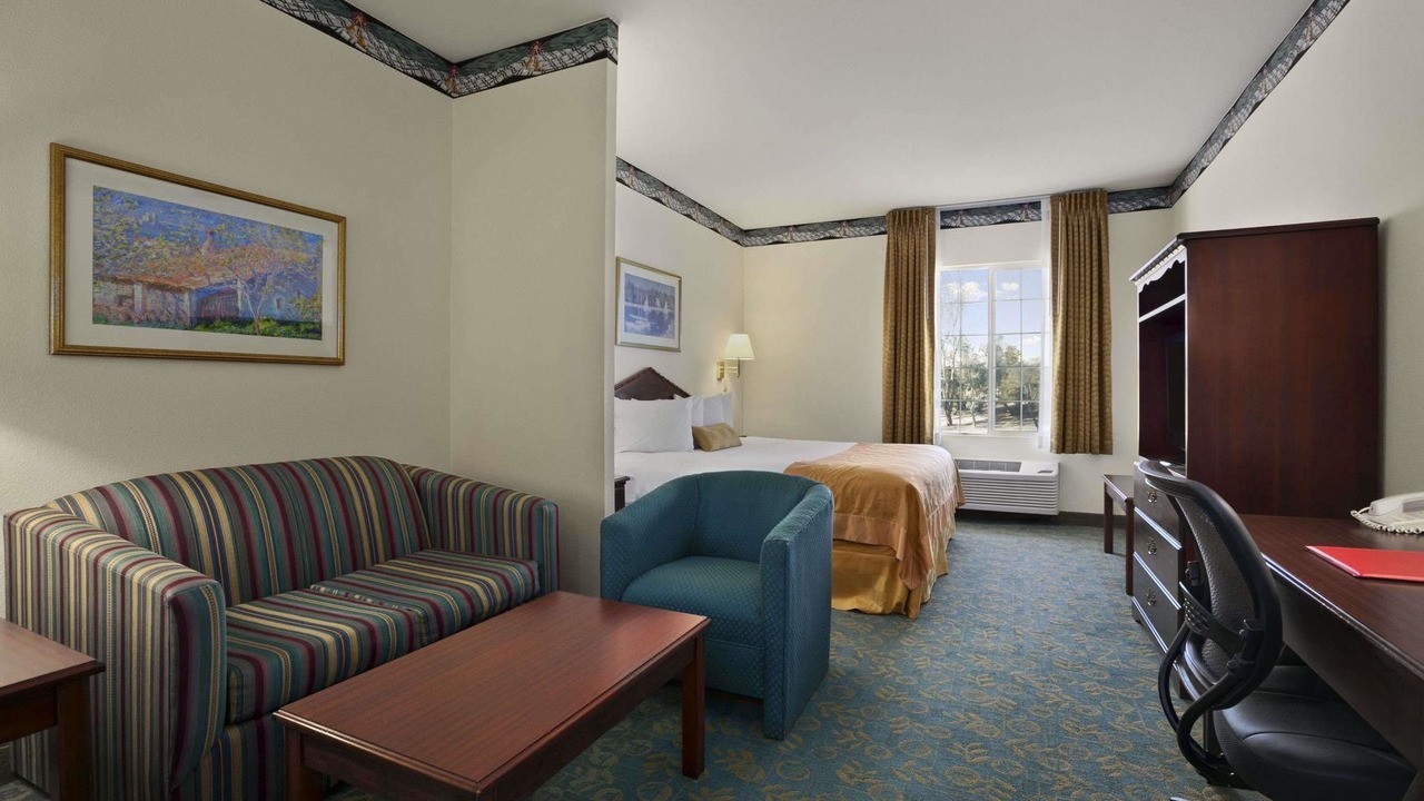 Photo of Livingroom in Williams