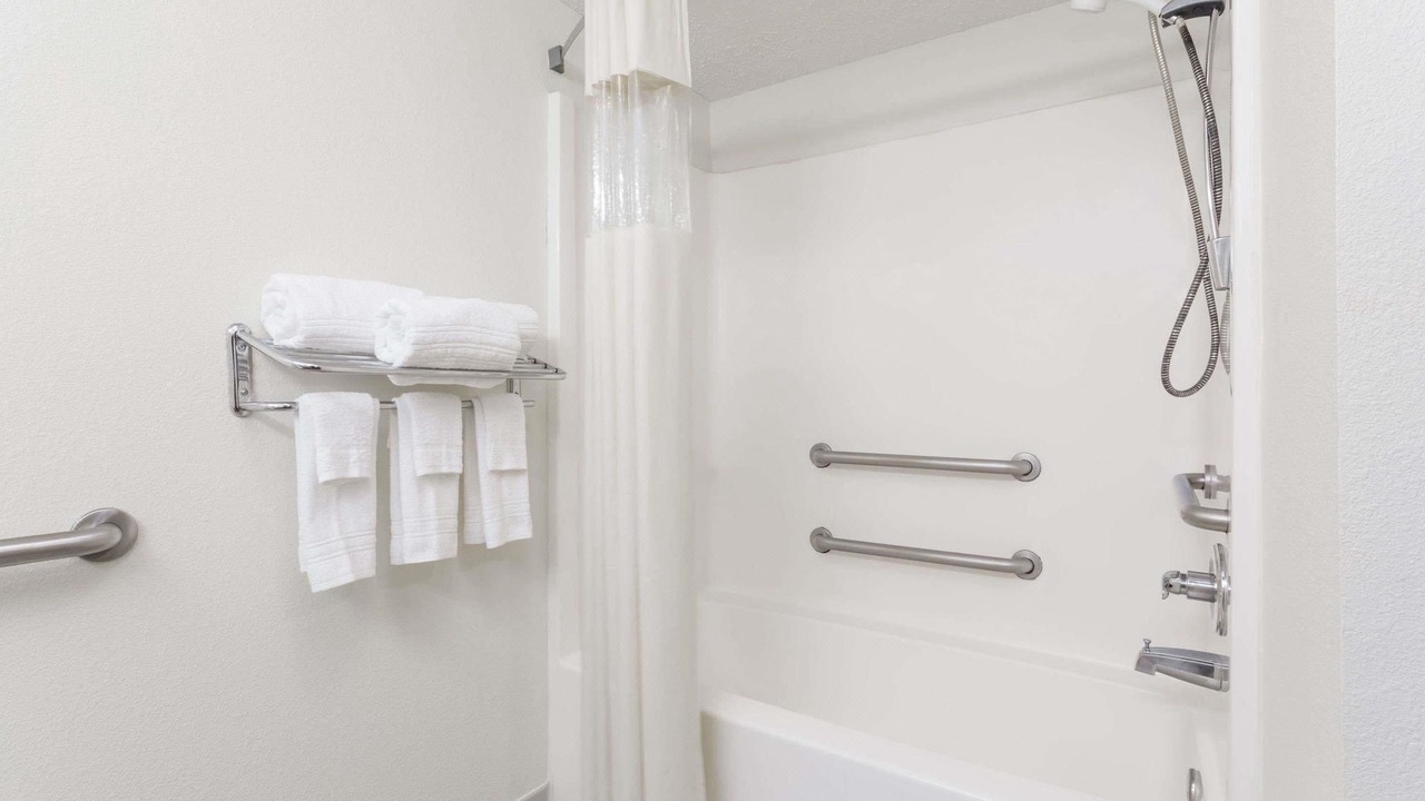 Photo of Bathroom in Jesup