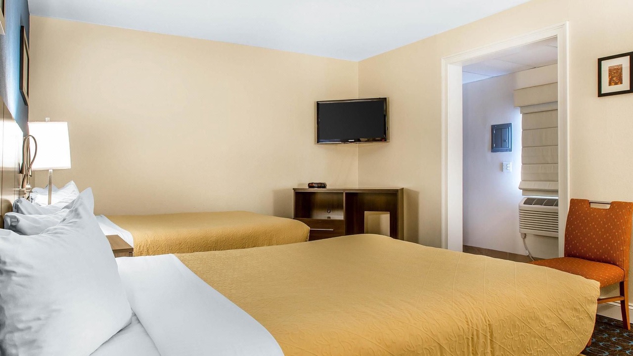 Photo of Bedroom in Middletown