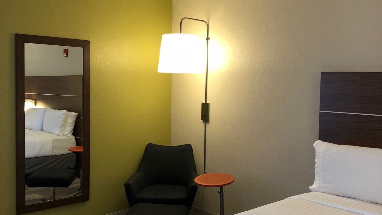 Photo of Bedroom in Lewisville