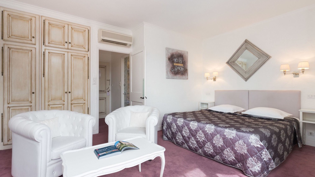 Photo of Bedroom in Tourtour