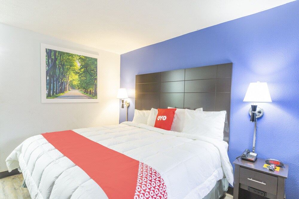 Photo of Bedroom in Broadmoor