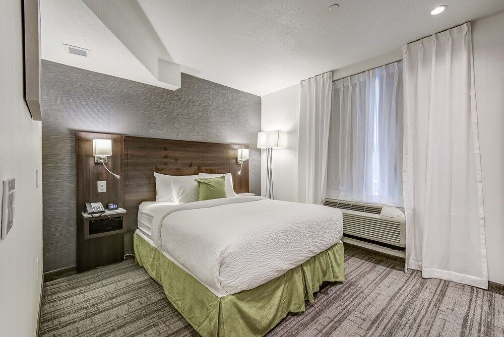 Photo of Bedroom in Mount Pleasant