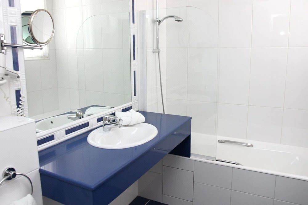 Photo of Bathroom in Saint-Thomas-d'Aquin