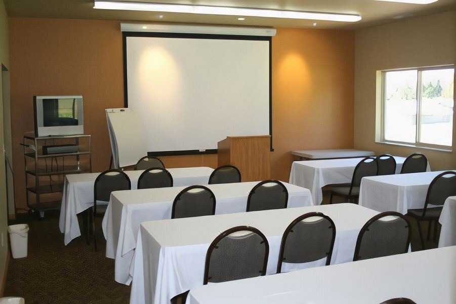 Photo of Livingroom in Sutherlin