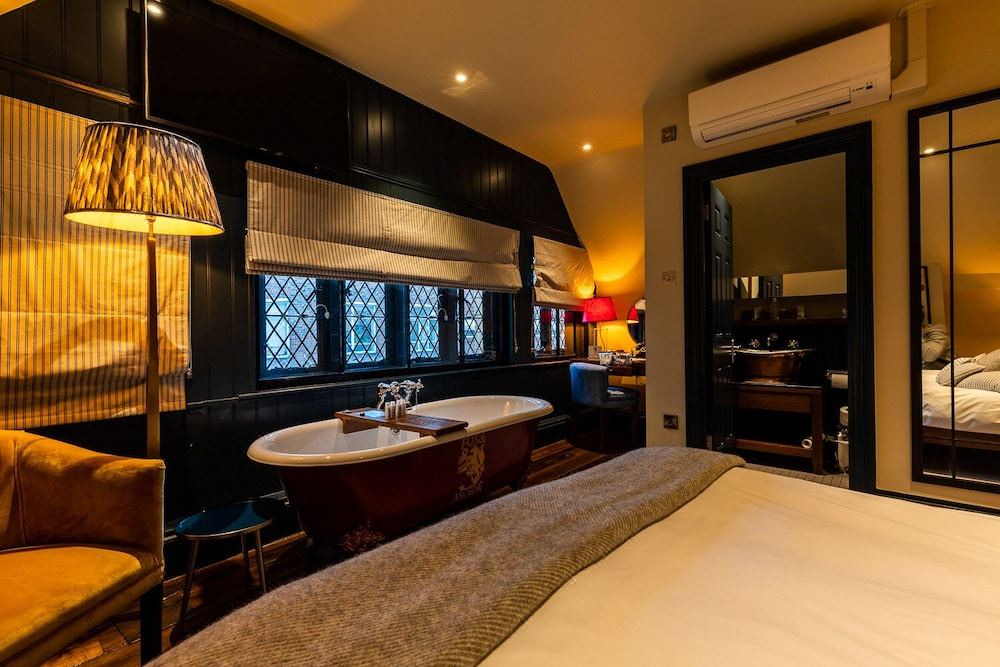 Photo of Others in Barbican