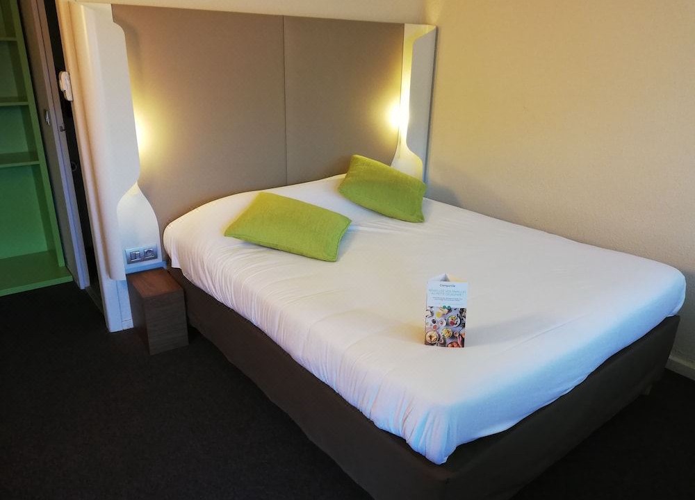 Photo of Bedroom in Mondeville