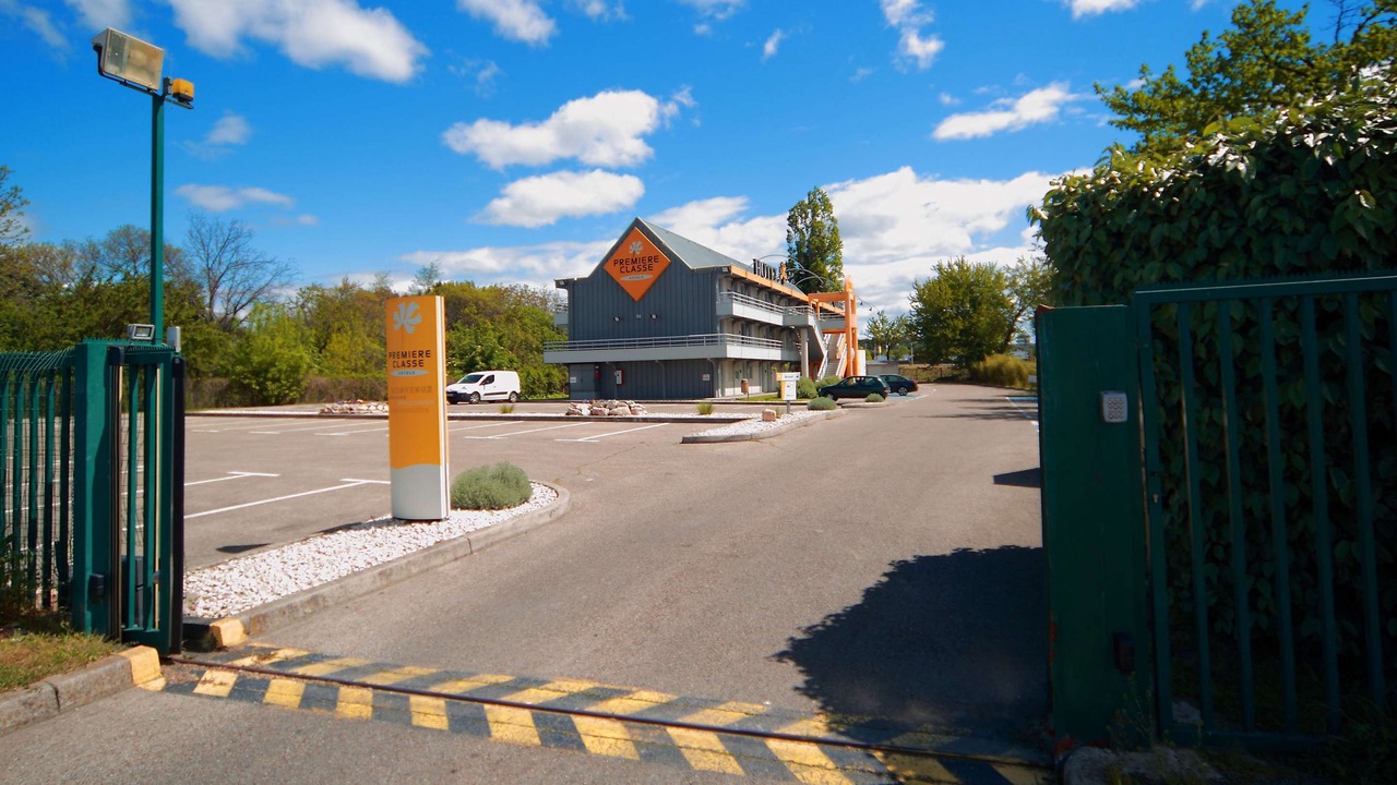 Photo of Buildings in Ales